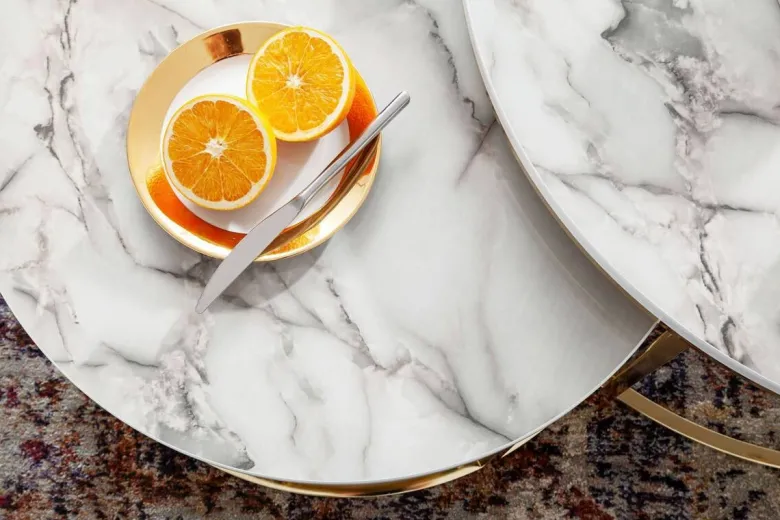 Couchtisch 2er-Set weiß Marmor Optik gold lackiert