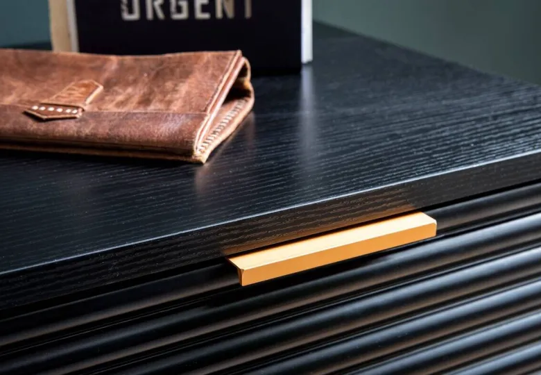 Sideboard schwarz B/H/T: ca. 77x97x40 cm