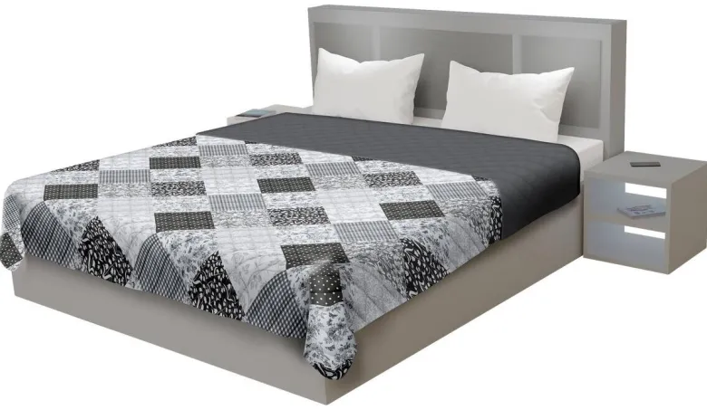 Tagesdecke grau Polyester B/L: ca. 220x240 cm