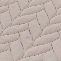 Tagesdecke taupe Polyester B/L: ca. 220x240 cm