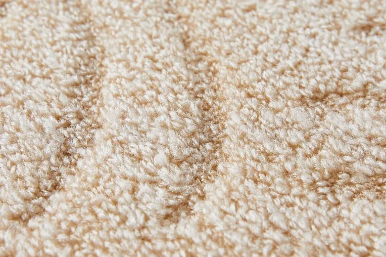Teppichboden Emmy hellbeige B/L: ca. 200x300 cm pro Stück