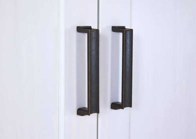 Vitrine Maluno weiß lackiert Holz B/H/L: ca. 41x163x117,2 cm