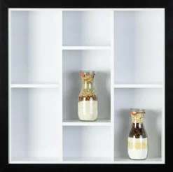 Vitrine Septem schwarz weiß B/H/T: ca. 66,5x66,5x13,7 cm